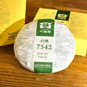 茶韻 2022年大益/勐海茶廠 生茶7542 150g (附原廠盒子*1)