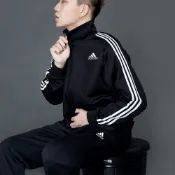 adidas 愛迪達 套裝 棉質 立領三線外套 黑色 縮口休閒長褲 毛巾布內裏 男女可穿(IC6766)