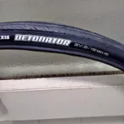 maxxis detonator 26x1.25