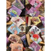 東京迪士尼 三眼怪 巴斯光年 米妮黛西 小飛象蒂墨西 米奇布魯托 奇奇蒂蒂 小美人魚烏蘇拉 亮片 化妝包 萬用包 筆袋