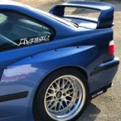 新貨優選寶馬BMW尾翼e36改裝汽車雙層跑車翼寶馬BMWE36 e46尾翼通用免打孔定風翼鴨尾 壓尾 定風翼 通用尾翼