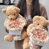(店+)成成精選小熊玩偶公仔永生玫瑰花束生日禮物女生送閨蜜男生同學畢業季禮物