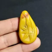 戰國紅雞油黃掛件吊墜cm滿，標就是，關聯詞《古玩玉器古代古董老物件 夏商周高古玉器 春秋戰國青銅器 漢代古玉-