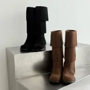 (店+)👢真皮麂皮3層流蘇低跟中靴長靴・棕23.5/24現貨 復古感造型靴款｜韓國代購直播款・全館免運〃HITOMI〃