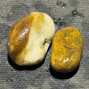 《雙色麥芽年糕+跳花玉》260617-07 總統石 心臟石 血絲碧玉 台灣藍寶 鳳凰碧玉 | 後山帝星石業
