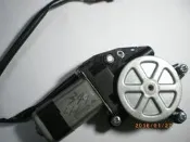 二手  NISSAN   341  左前門升降機馬達