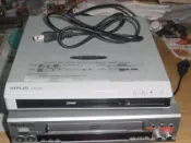 DVD放影卡啦OK伴唱機2台1800元