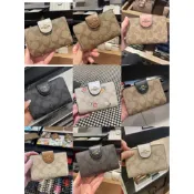 「現貨」+「預購」COACH美國outlet款 經典馬車LOGO 按釦式中夾 短夾皮夾 女士錢包