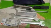 LGE5 手工具組：NIKITA K-XCT Downtown Myroad火星塞工具包六角扳手後叉避震器調整工具保修包