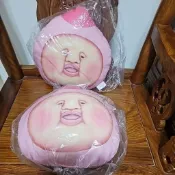 粉屁桃  頭型抱枕  抱枕