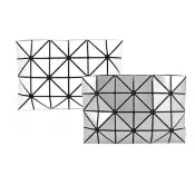 【ISSEY MIYAKE 三宅一生】三宅一生 BAOBAO 亮面透光4x6手拿化妝包(多色選)