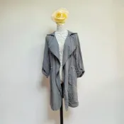 *♡*H&M/灰綠色/薄料.連帽風衣外套/大S-小M/近新/二手衣《Anna的百寶箱》