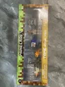 正版Minecraft我的世界Tame Animal Pack馴服動物套裝，全新未拆封，盒況良好。適合6-14歲玩家，