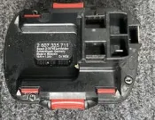 二手故障BOSCH 14.4V GSR 14.4-2原廠電池(初步量測無電壓輸出當報帳零件品