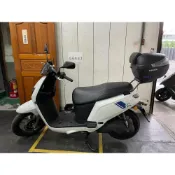 (店+)((新北新莊箱架屋)) SUZUKI 台鈴 Eready 後架 漢堡架 + SHAD SH-33 SH33 33L 後箱 漢堡箱 置物箱 + 靠背 (靠背代裝-雙重防水) 組合價