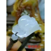 天然翡翠A貨緬甸玉 白冰膠貔貅 配珠全A珠 雙邊孔手排 綁手繩 保證實物燈光避光照片錄影 手珠 手串 珠鍊