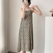 【韓國K.W.】韓國空運輕棉麻圓點薄高品質免穿搭洋裝(小香風/輕量涼感/洋裝/休閒/日系/通勤/渡假)