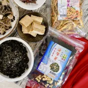 茂格-海帶芽豆腐蔬菜/九色寒天海藻沙拉(全素)/碳培台灣金針花(全素)