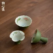 全球選品1館 生活百貨 物心集釉下彩小青柑手繪荷魚陶瓷家用品茗杯功夫茶具花口杯主人杯