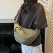 全球選品1館 生活百貨 2025冬季新款菱格餃子包女棉服大容量百搭單肩包休閒斜後背包純色