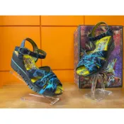【阿典鞋店】**Macanna**麥坎納專櫃~巴哈馬系列~古典淑女~滴漆~炫彩特殊黃牛皮氣墊式厚底涼拖鞋013260