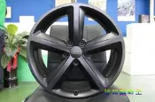 超級輪胎王~正原廠奧迪A4鋁圈~18吋 A4 A5 A6 A8 S3 S4 VW GOLF5 6 R32 已售出