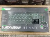 Razer Blackwidow Ultimate防潑水電競機械鍵盤 有USB PORT, 可連接滑鼠 有音源頭可接耳機