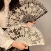 臺灣出貨💯國風馬面裙古風摺疊扇 新中式蕾絲玫瑰扇子 摺扇舞蹈專用 舞蹈扇 古典舞扇子 手持摺扇 中國風 漢服 表演扇