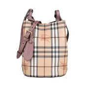 【BURBERRY 巴寶莉】BURBERRY Haymarke壓印吊牌LOGO戰馬格紋設計聚胺酯磁吸式斜背包(米格紋x藕粉)