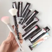 👻現貨🇺🇸 wet n wild 刷具 粉底 腮紅 蜜粉 粉底刷 斜角修容刷 腮紅刷 蜜粉刷 暈染刷 眼影刷 遮瑕刷