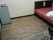 台中塑膠地板- 枕木系列~長條木紋塑膠地磚 《台中市免運費》
