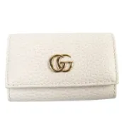 【DOKODEMO】【5積分】成色極佳 △ GUCCI 456118 雙G六鉤皮革鑰匙包 淺米色 金色五金配件 附盒子和防塵袋 義大利製造 女士