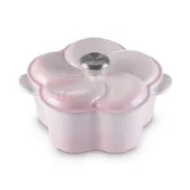 (店+)【Le Creuset】花瓣系列 櫻花鑄鐵鍋 20cm 2L 貝殼粉 鋼頭 法國製 湯鍋 燉鍋 (電磁爐 IH爐可用)