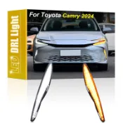 CAMRY 2 件裝前保險槓白色 LED DRL 日間行車燈動態轉向信號指示燈適用於豐田豐田凱美瑞 2024
