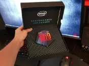 【9.9成新】●售價36110 Intel® Core™ i9-9900K 處理器 最高5.0GHz 10核心