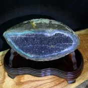 紫晶洞 烏拉圭天然紫晶洞 鯊魚嘴 滿天星 招財進寶 聚集貴氣 鎮宅化煞 1147