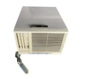宏品全新二手家具電器 AC011003H*三洋2.9KW窗型冷氣3-5坪220V(遙控)*中古傢俱 滿千送百豐富喜悅 沙