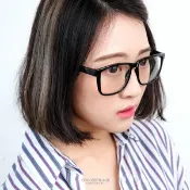 柒彩年代 鏡框 俐落大方形膠框平光眼鏡 日韓系文青風 中性百搭【NY375】單支