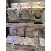 日本 CANMAKE  新 棉花糖蜜粉餅 MO /ML /MI， 光透亮澤蜜粉餅 星星糖新色 ，粉色明亮珠光