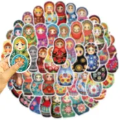 ❤️新品❤️ 創意 可愛 俄羅斯娃娃 防水貼紙 塗鴉貼紙 車貼 可貼行李箱、筆電、滑板、安全帽、保溫瓶、機車、磁磚