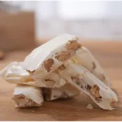 【布田食品】法式牛軋糖(杏仁果) 法國愛樂薇奶油 熱銷 團購 軟糖 糖果 原味杏仁 中秋送禮