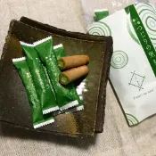 My Oil買好油 日本京都茶寮都路里伴手禮祉園辻利抹茶內餡捲心酥夾心餅乾中秋節新年過年禮盒21本入袋裝版-日本製-現貨