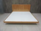 新竹二手家具◎百豐悅2手傢俱-二手床架 有情門188公分床架 6尺雙人加大床組 寢具 床台 苗栗2手家具 潭子二手傢俱