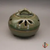協貿國際日用品生活8館 古玩瓷器收藏 宋龍泉窯青釉刻花香薰蓋罐 古董仿古陶瓷器收藏擺件