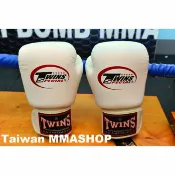 Marc jacobs旗艦店 『VENUM旗艦館』Twins泰國手工真皮10oz拳擊手套-白色~入門拳擊手套參考～TWINS大白熊