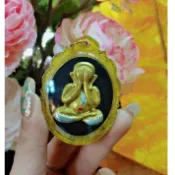 龍婆坤蝴蝶+掩面必打佛牌 一牌兩功效  擋小人 轉運 助事業 招財 增魅力人緣 守護愛情 招人緣H06