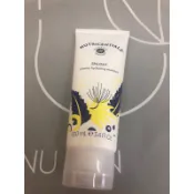 现 貨 如新 NUSKIN 童顏面膜組合 活水深層潤澤面膜 & 敷面膏 & 保濕潔面乳霜 & 輕柔磨砂膏 倍彈原液