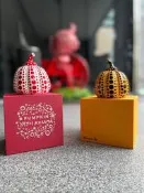 草間彌生 Yayoi Kusama pumpkin 南瓜 黃南瓜 紙鎮 藝術 felix treadwell 中田郁美