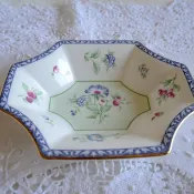 Pinkoi 代購 - 英國製【WEDGWOOD】J.韋奇伍德 200 週年紀念 MEADOW FIELD 八角形器皿