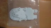 汽車材料前哨站 MITSUBISHI 三菱 SAVRIN 05 後蓋中控 尾門中控